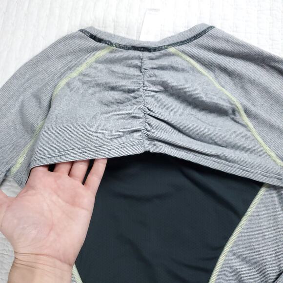 LUCY Gray Dashing Stripe Long Sleeve Ruched Side Ties Athletic Activewear Top XS - Picture 3 of 10